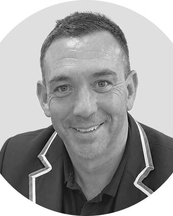 Kent Currie